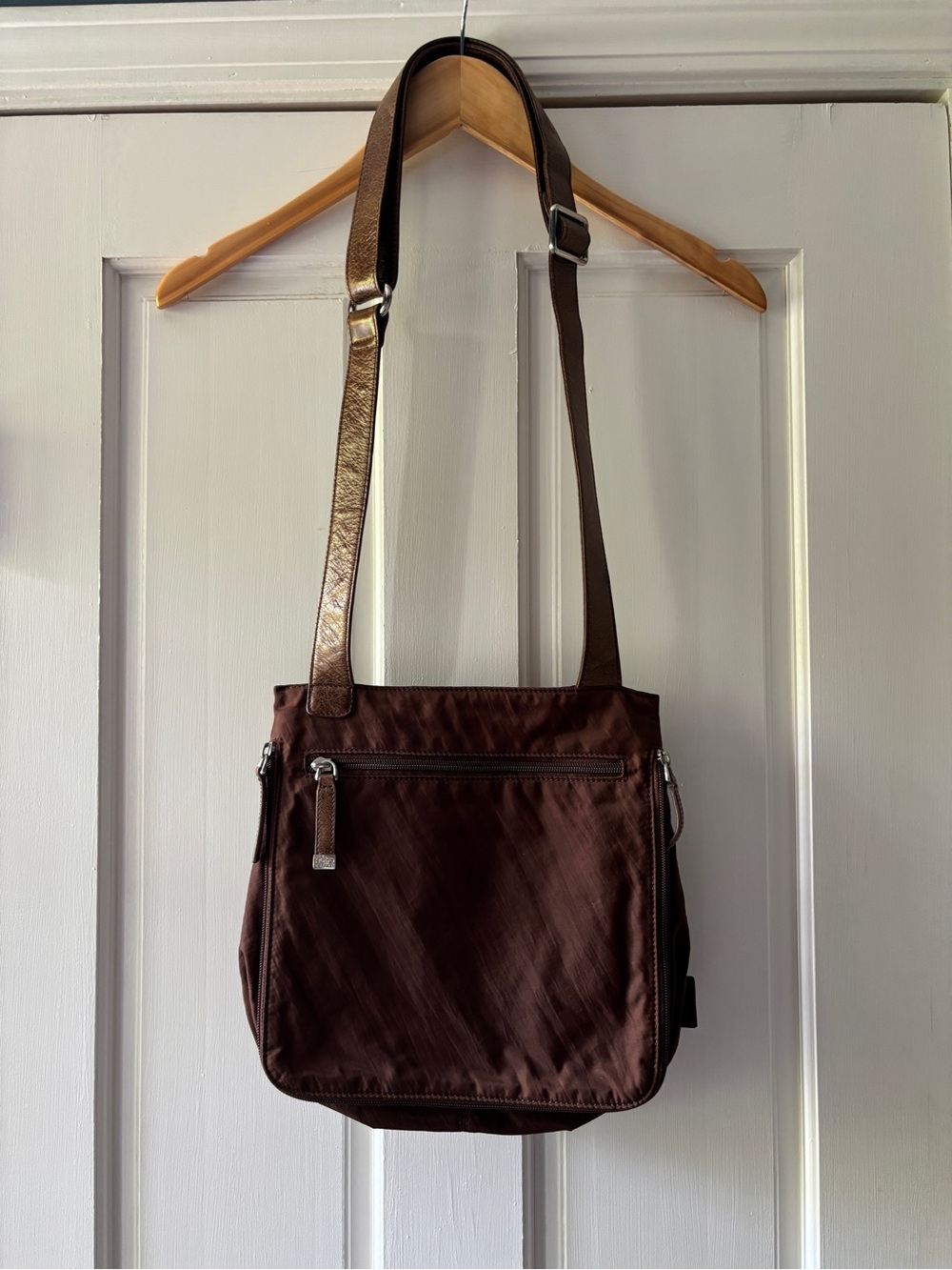 HOBO Brown Crossbody Bag with Metallic Strap
